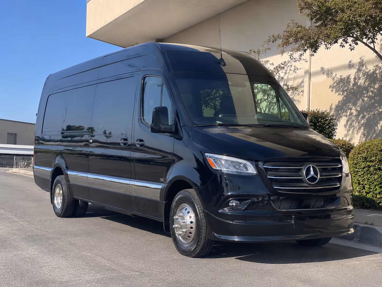 bus rental options for fontana trips