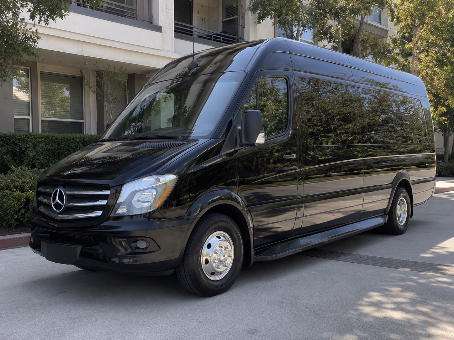 find the perfect transportation for your next convention or trade show 1