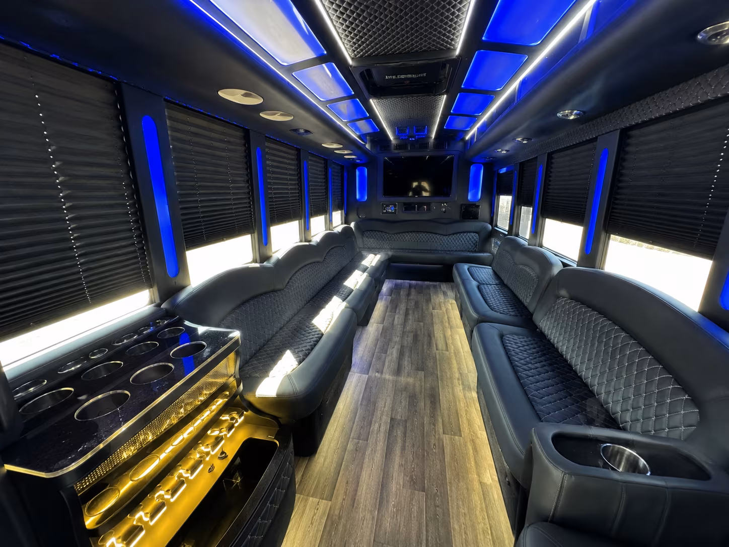 party buses for bachelorette wine tours through temecula valley